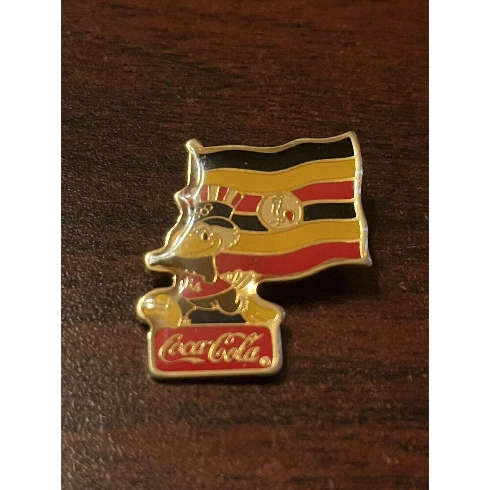 Vintage 1984 Los Angeles Olympics Coca Cola‎ Sam Eagle Uganda Flag Lapel Pin